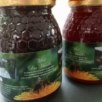 Miel 1 kg Encina miel  pura de las Hurdes Cáceres directa del apicultor España con premio internacional consultar mas stock